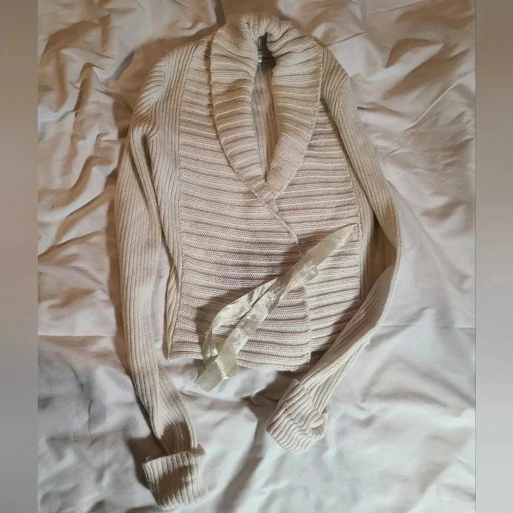 Womens Medium wrap sweater